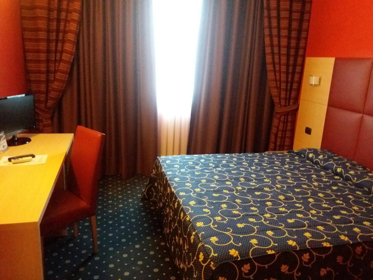 Hotel Panorama Cambiano Ngoại thất bức ảnh