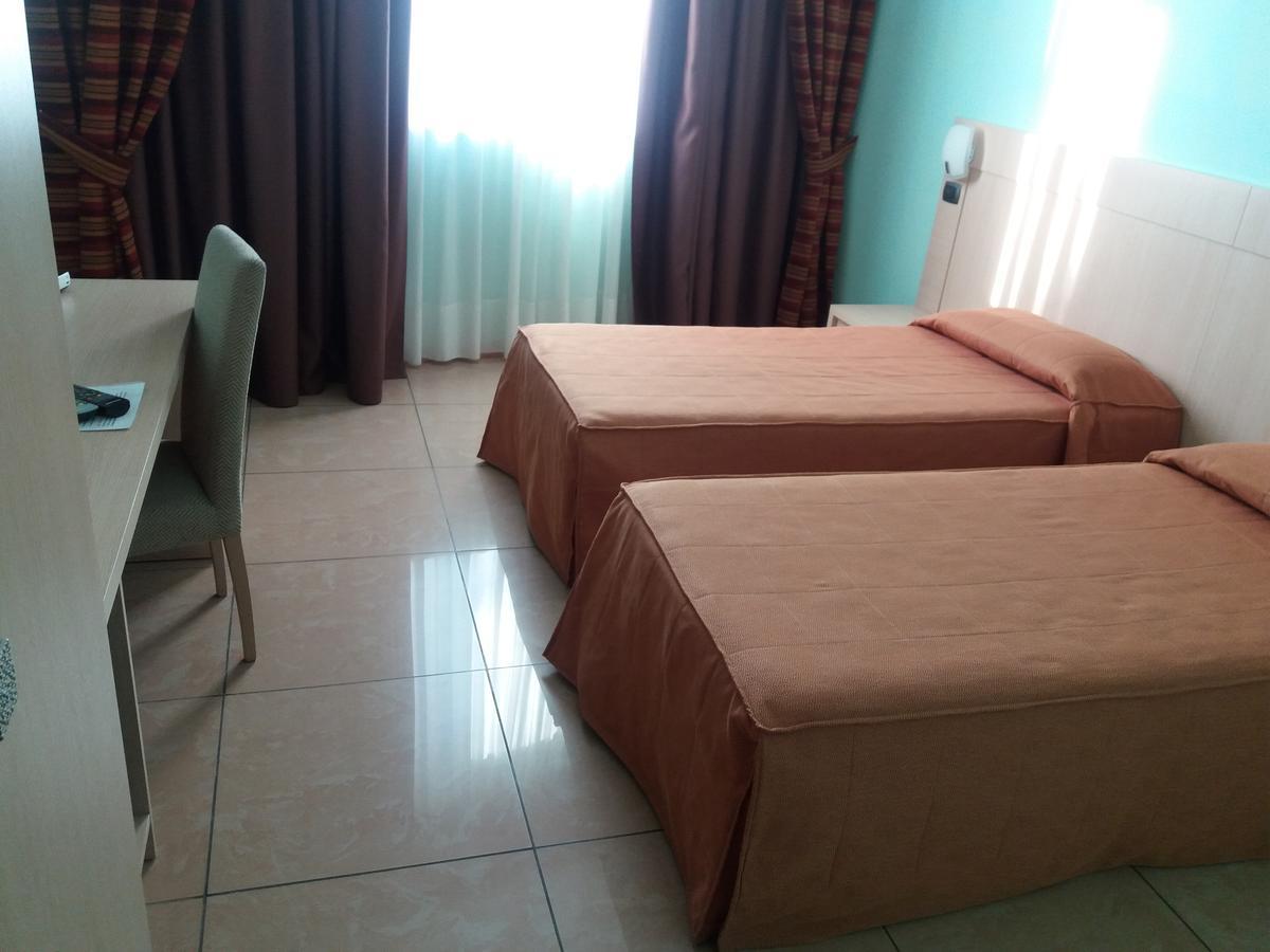 Hotel Panorama Cambiano Ngoại thất bức ảnh