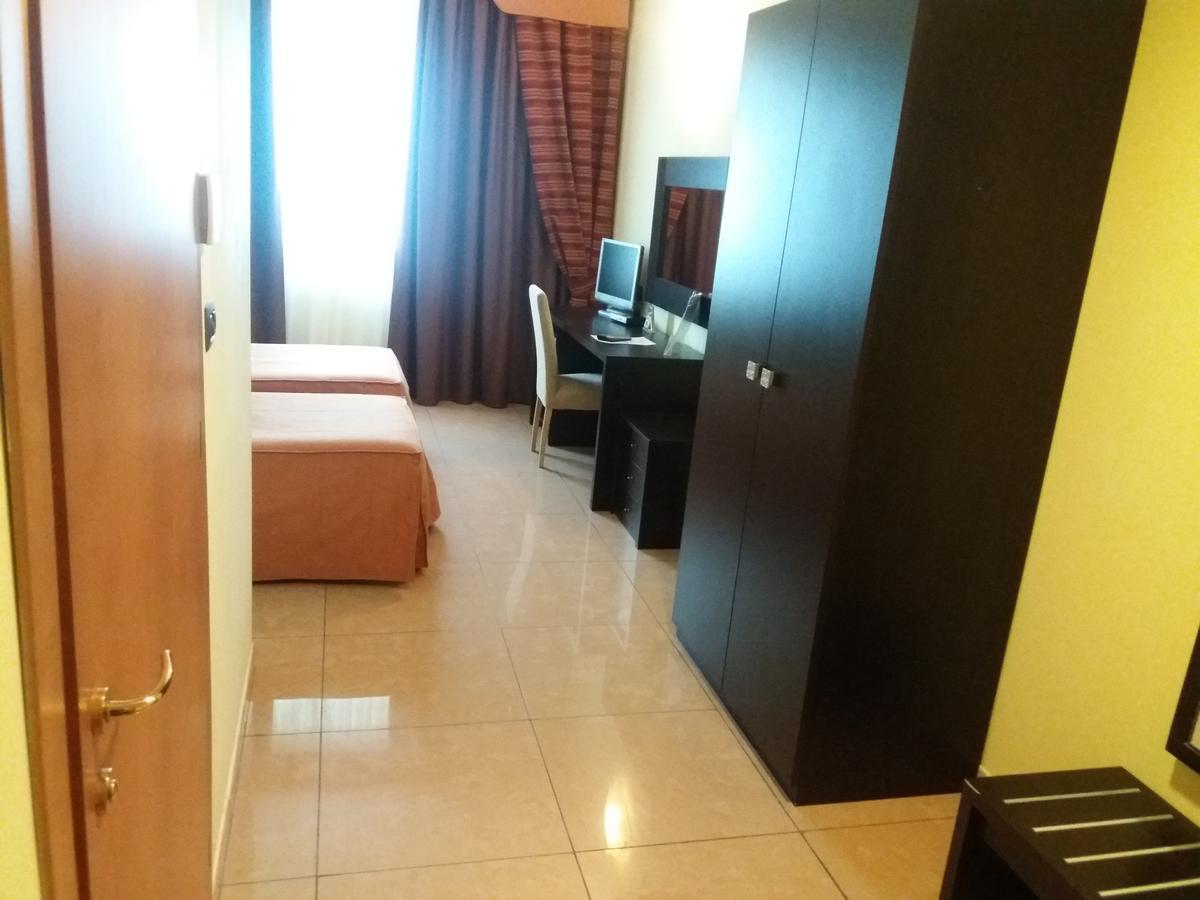 Hotel Panorama Cambiano Ngoại thất bức ảnh